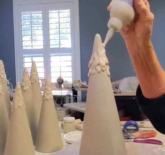Kunst op de hoek workshop kerstboompjes sneeuw